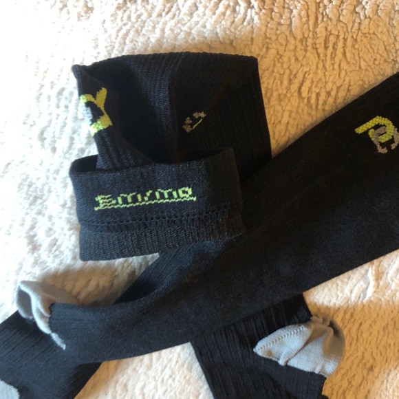 Pro Compression Socks small/medium - Picture 2 of 2